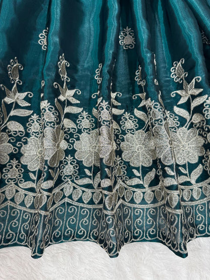Jimi Choo Lehenga, Thread Work Lehenga, Full Stitch Lehenga, Lehenga with Cancan, Lace Border Dupatta, Unstitched Blouse, Micro Inner Lehenga, Wedding Wear Lehenga, Festive Wear Lehenga, Indian Ethnic Wear, Designer Lehenga Set, 3 Meter Flair Lehenga, Lightweight Lehenga Choli