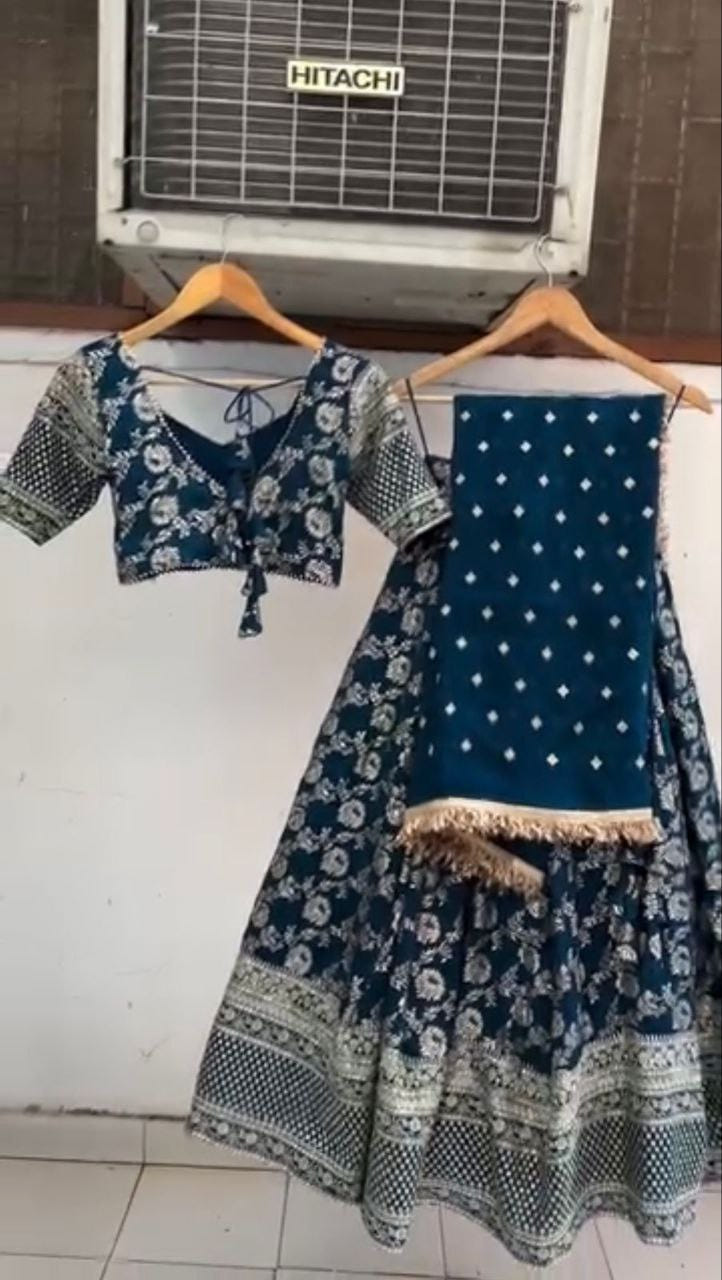 Jimi Choo Lehenga, Thread Work Lehenga, Lace Border Dupatta, Full Stitch Lehenga, Cancan Lehenga, Lightweight Lehenga, Indian Ethnic Wear, Wedding Lehenga, Festive Lehenga, 3 Meter Flair Lehenga, Unstitched Blouse, Traditional Lehenga Choli, Designer Choli Set, Micro Inner Lehenga