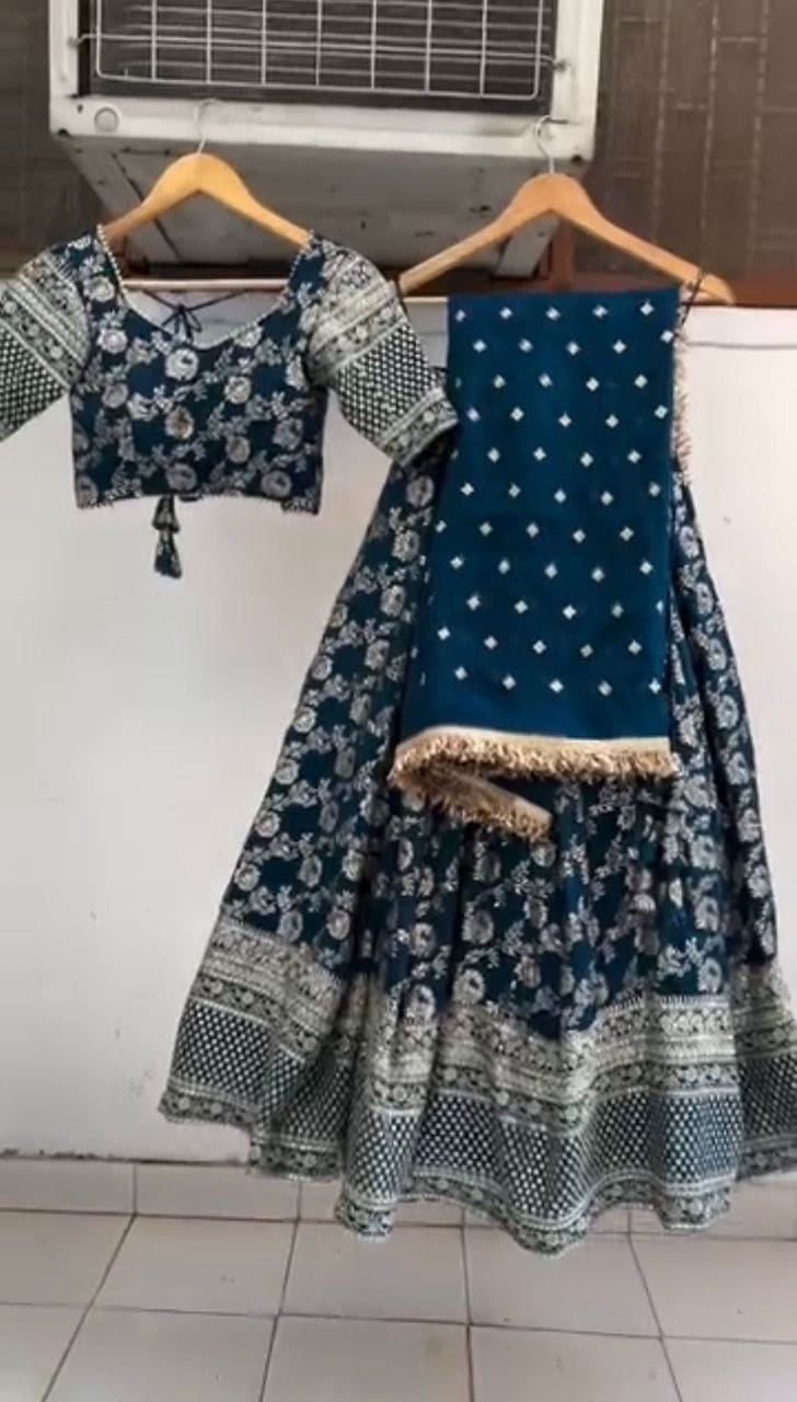 Jimi Choo Lehenga, Thread Work Lehenga, Lace Border Dupatta, Full Stitch Lehenga, Cancan Lehenga, Lightweight Lehenga, Indian Ethnic Wear, Wedding Lehenga, Festive Lehenga, 3 Meter Flair Lehenga, Unstitched Blouse, Traditional Lehenga Choli, Designer Choli Set, Micro Inner Lehenga