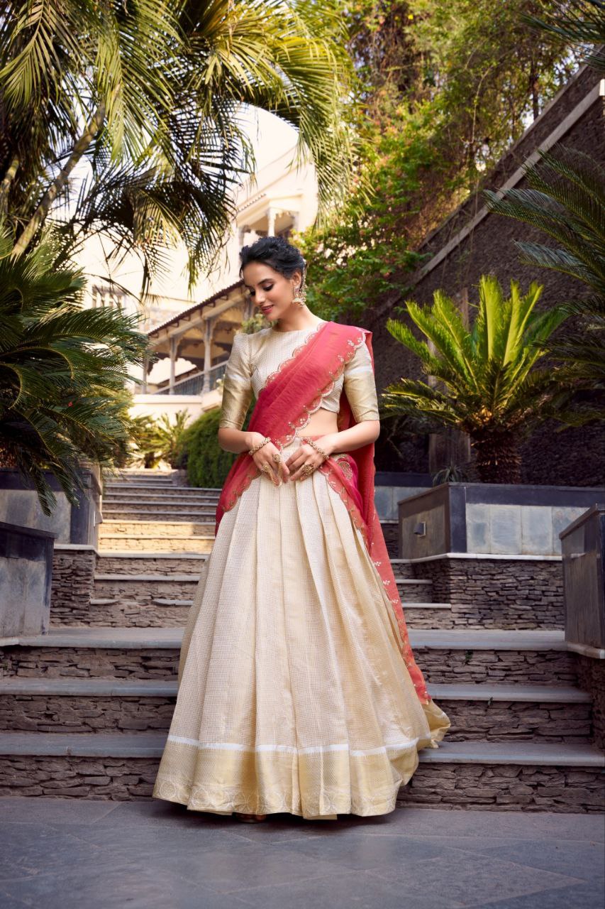 Zari Lehenga Choli, Golden Jacquard Lehenga, Traditional Indian Wear, Shreevani Catalogue Lehenga, Zari Embroidery Dress, Jacquard Chex Lehenga, Sequins Dupatta, Ethnic Lehenga Set, Wedding Guest Outfit, Golden Festive Lehenga