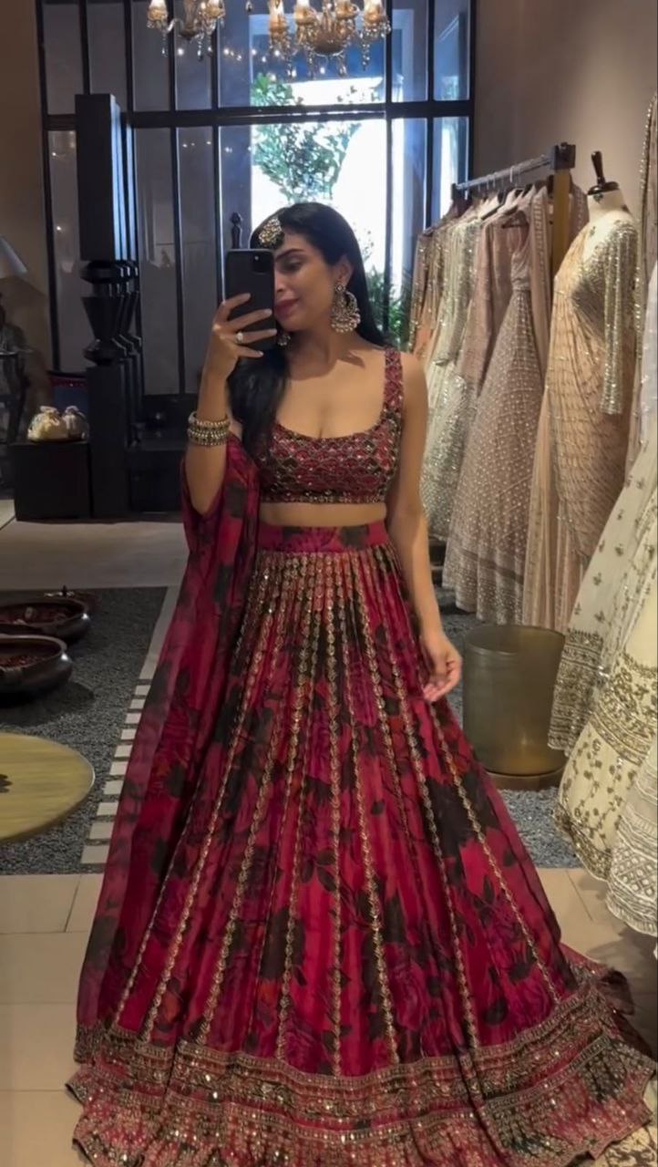 Tabby Organza Lehenga, Sequin Work Lehenga, Organza Choli Set, Full Stitch Lehenga, Lace Border Dupatta, Lightweight Lehenga, Wedding Lehenga Choli, Festive Ethnic Wear, Designer Organza Lehenga, Traditional Lehenga Choli, 3 Meter Flair Lehenga, Unstitched Blouse, Micro Inner Lehenga