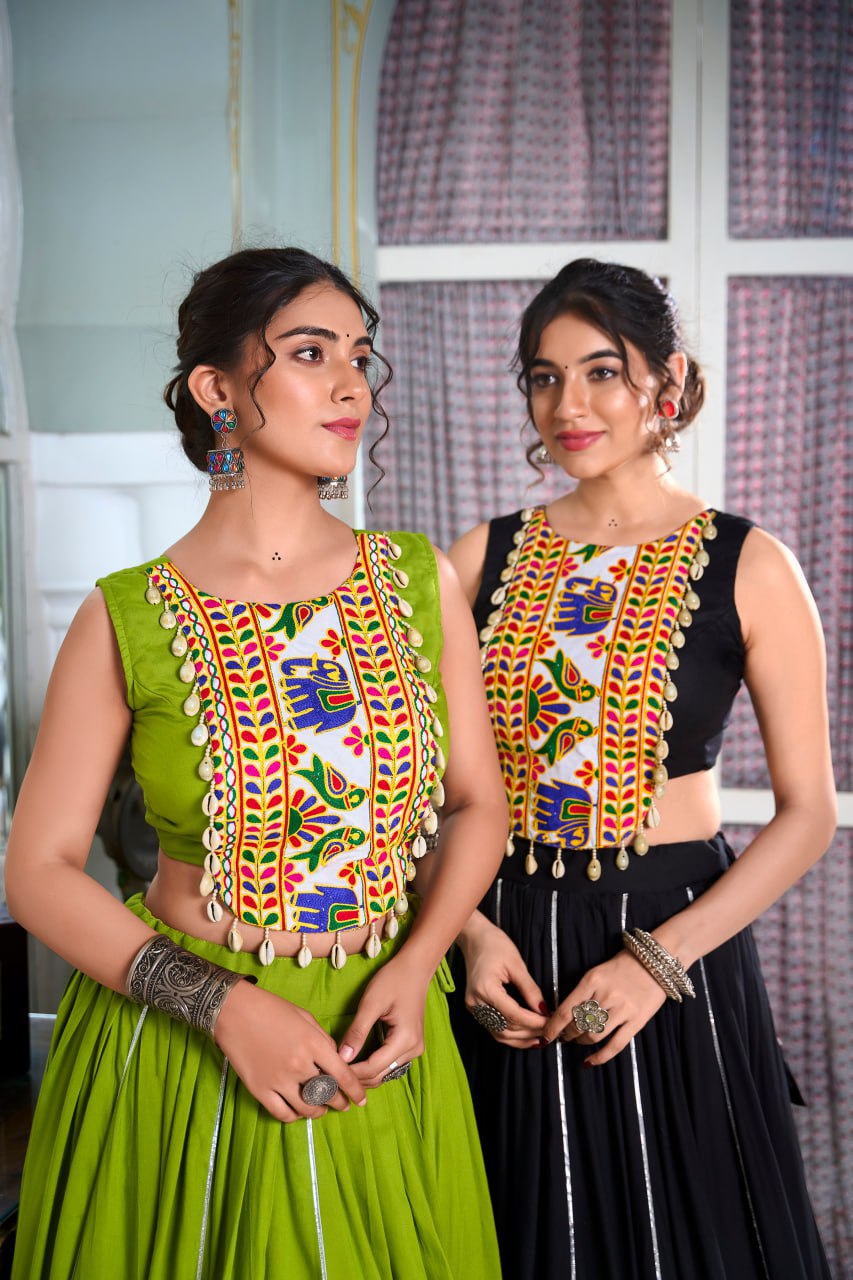 Navratri Lehenga 2025, Gamthi Work Blouse, Rayon Lehenga Choli, Kodi Lace Blouse, Gotta Patti Lehenga, Cowrie Work Choli, Stitched Navratri Lehenga, Traditional Garba Outfit, Dandiya Lehenga, 6 Meter Flare Lehenga, Festive Indian Wear, Ready to Wear Lehenga, Canvas Lined Lehenga