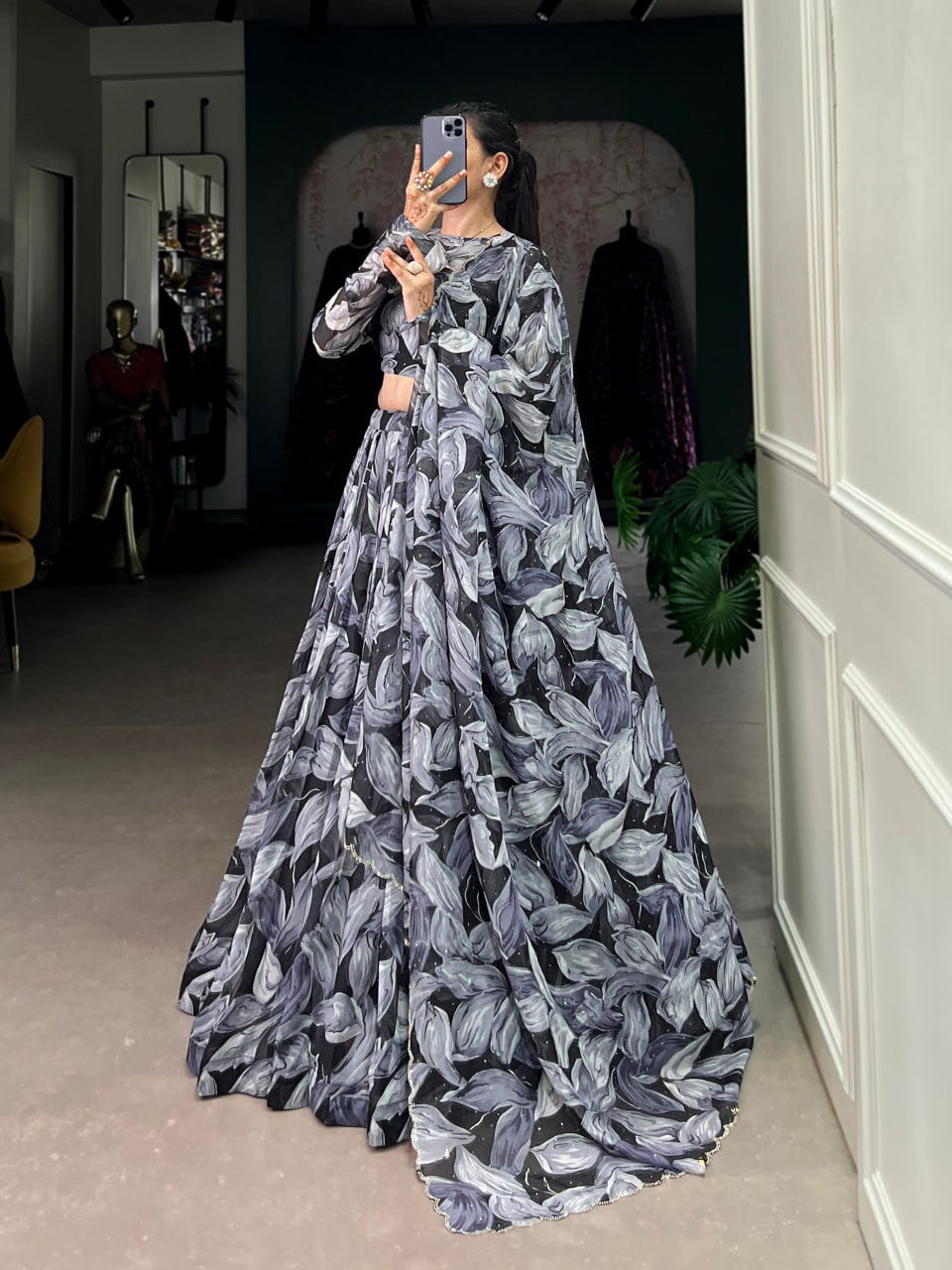 Tabby Silk Lehenga, Hotfix Work Lehenga, Printed Navratri Lehenga Choli, Tabby Silk Dupatta, Unstitched Blouse Set, Festive Lehenga Choli, 5.5 Meter Flair Lehenga, Canvas Lehenga, Stitched Indian Lehenga, Ethnic Wear 2025, Lightweight Lehenga, Designer Lehenga Choli, Tabby Silk Wedding Wear