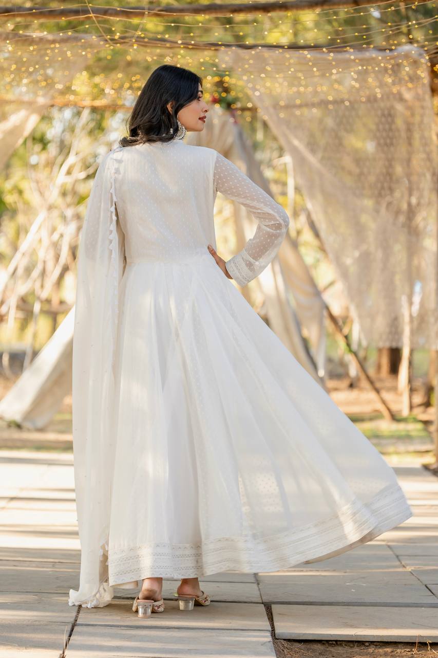 Elegant Off-White Cotton Anarkali Set with Thread Embroidery and Dupatta