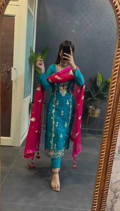 Organza Embroidered Straight Kurta Set with Vibrant Pink Dupatta