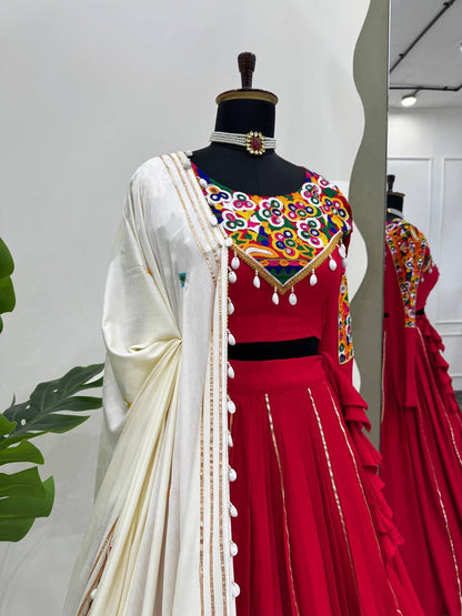 Reyon Silk Lehenga, Semi-Stitched Lehenga, Mirror Work Lehenga, Kodi Lace Lehenga Choli, Chinestitch Embroidery, Golden Pata Lehenga, Silver Pati Work, Ethnic Wear 2025, Traditional Indian Outfit, Real Mirror Embellished Choli, Lehenga with Dupatta Set, Festive Lehenga Choli