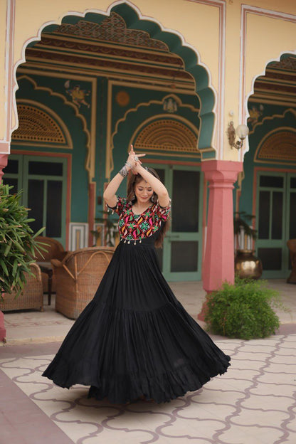 Navratri Gown 2025, Kutchi Work Gown, Gamthi Work Gown, WL-9188 Gown, Black Rayon Gown, Gown for Garba Night, L Size Gown, Traditional Indian Gown, Round Neck Fancy Gown, 10 Meter Flair Gown, Gathering Stitch Gown, Ethnic Festive Wear, Navratri Special Outfit