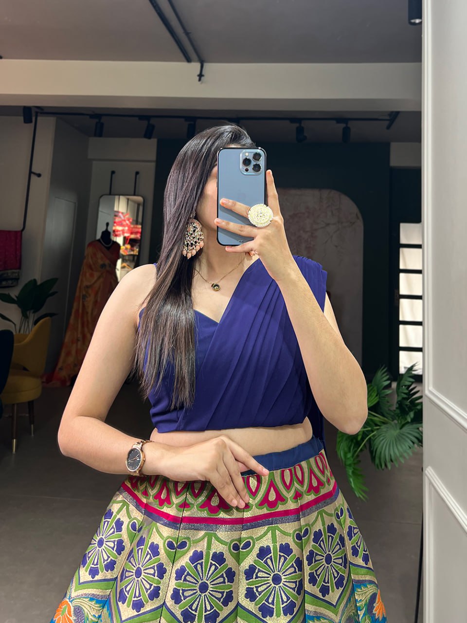 Banarasi Silk Lehenga, Zari Weaving Lehenga, Blouse with Attached Dupatta, Traditional Wedding Lehenga, Stitched Banarasi Lehenga, Canvas Lehenga Choli, Georgette Blouse, Heart Neck Blouse, Indian Ethnic Wear, Festive Lehenga Choli, Semi Bridal Lehenga, Shaadi Season Outfit, Banarasi Lehenga 2025