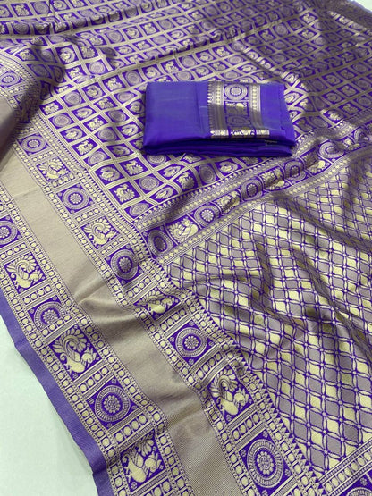 Purple Traditional Kanchipuram Silk Saree with Woven Matching Blouse