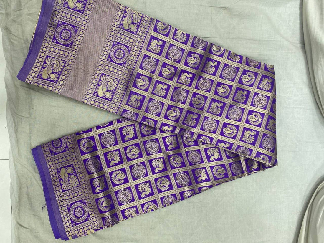 Purple Traditional Kanchipuram Silk Saree with Woven Matching Blouse