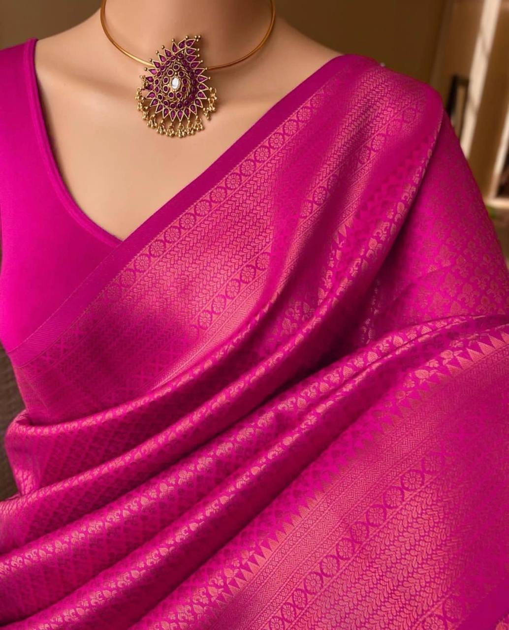 Rani Pink Kanchipuram Jari Weaving Silk Saree with Designer Blouse