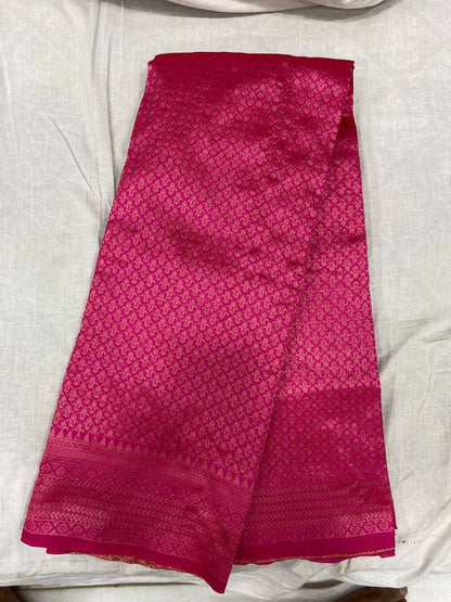 Rani Pink Kanchipuram Jari Weaving Silk Saree with Designer Blouse