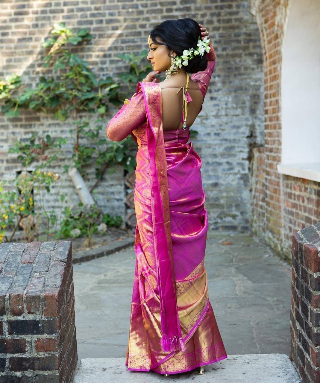 Rani Pink Traditional Kanchipuram Saree with Chex Weaving Woven Blouse