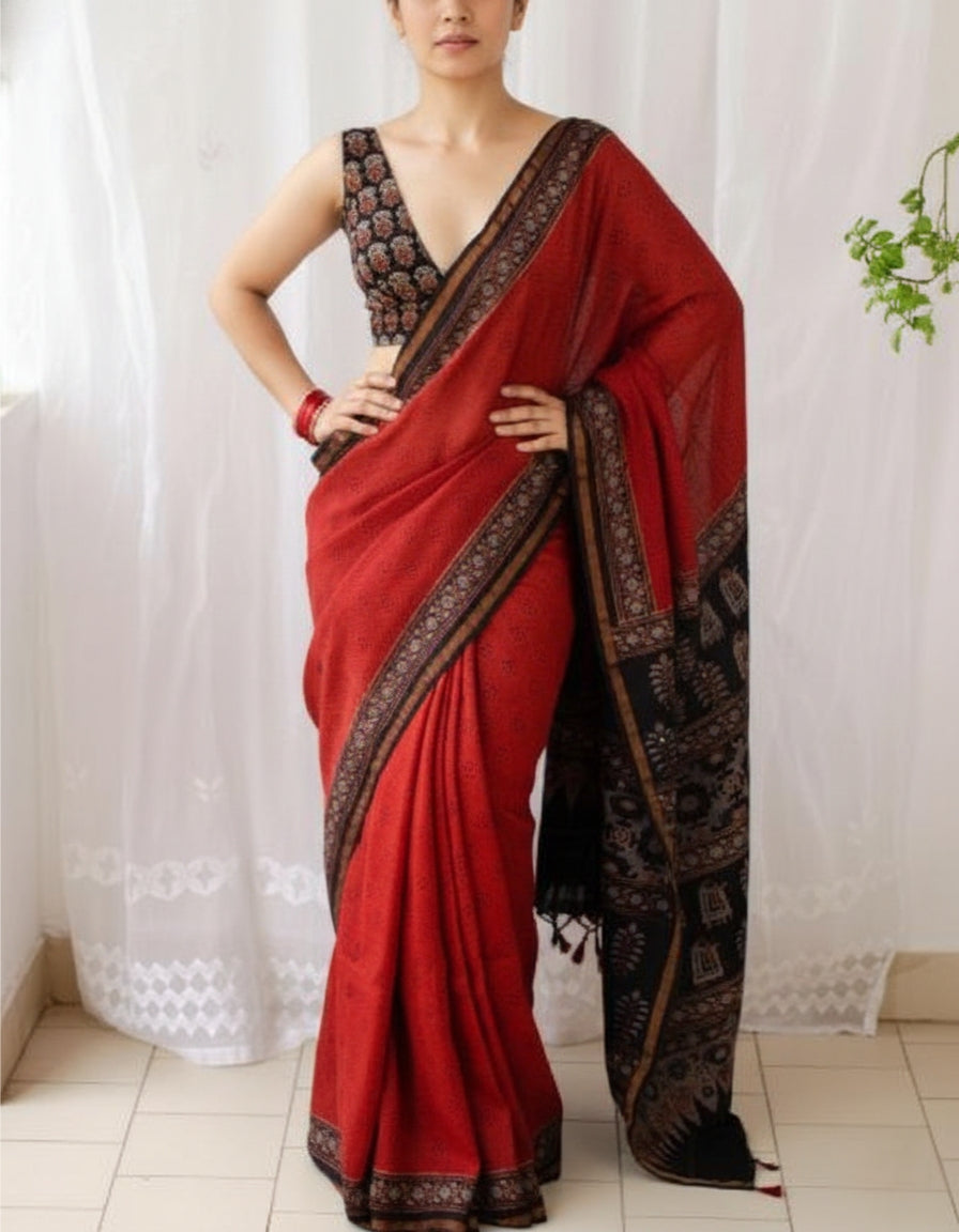 Red Soft Mulmul Cotton Digital Print Saree with Banglori Blouse