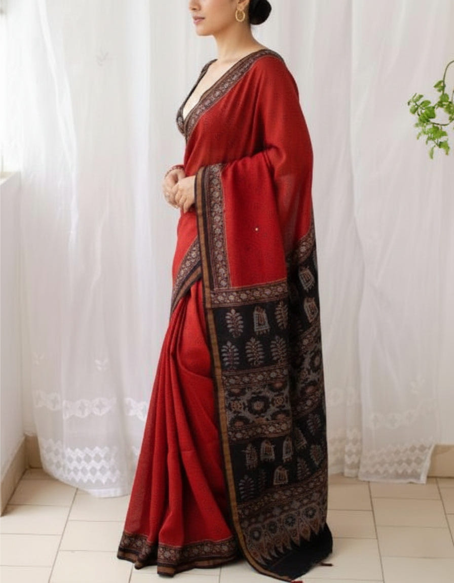 Red Soft Mulmul Cotton Digital Print Saree with Banglori Blouse