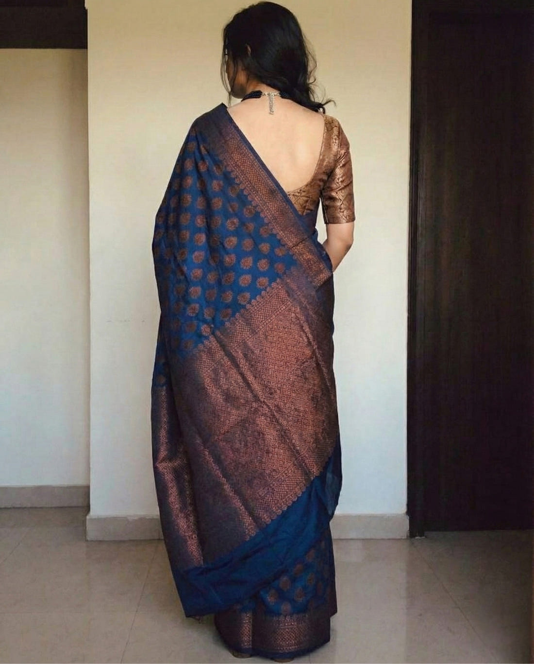 Royal Blue Kanchipuram Silk Saree with Rich Zari Weaving Border