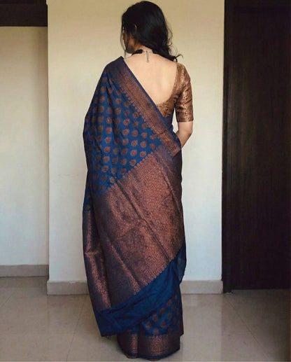 Royal Blue Kanchipuram Silk Saree with Rich Zari Weaving Border