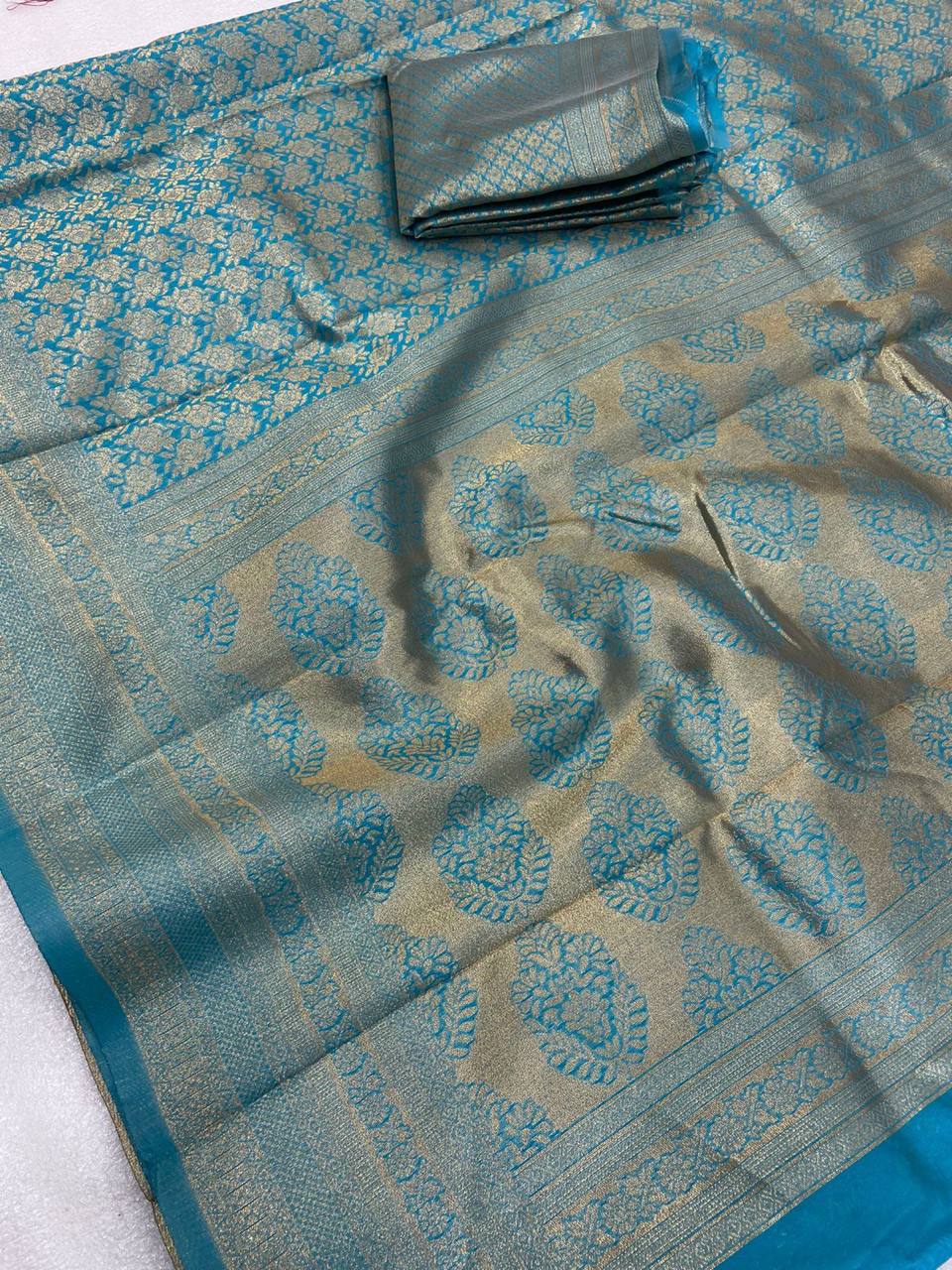 Sea Green Traditional Kanchipuram Pure Jari Weaving Saree
