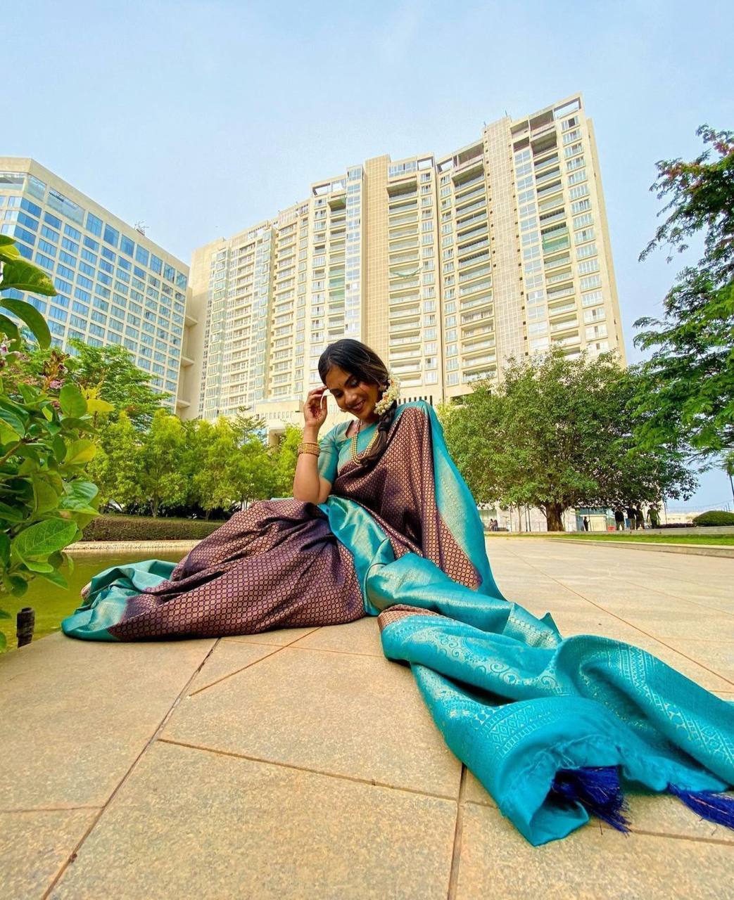 Teal Blue Traditional Kanchipuram Silk Saree with Designer Woven Blouse
