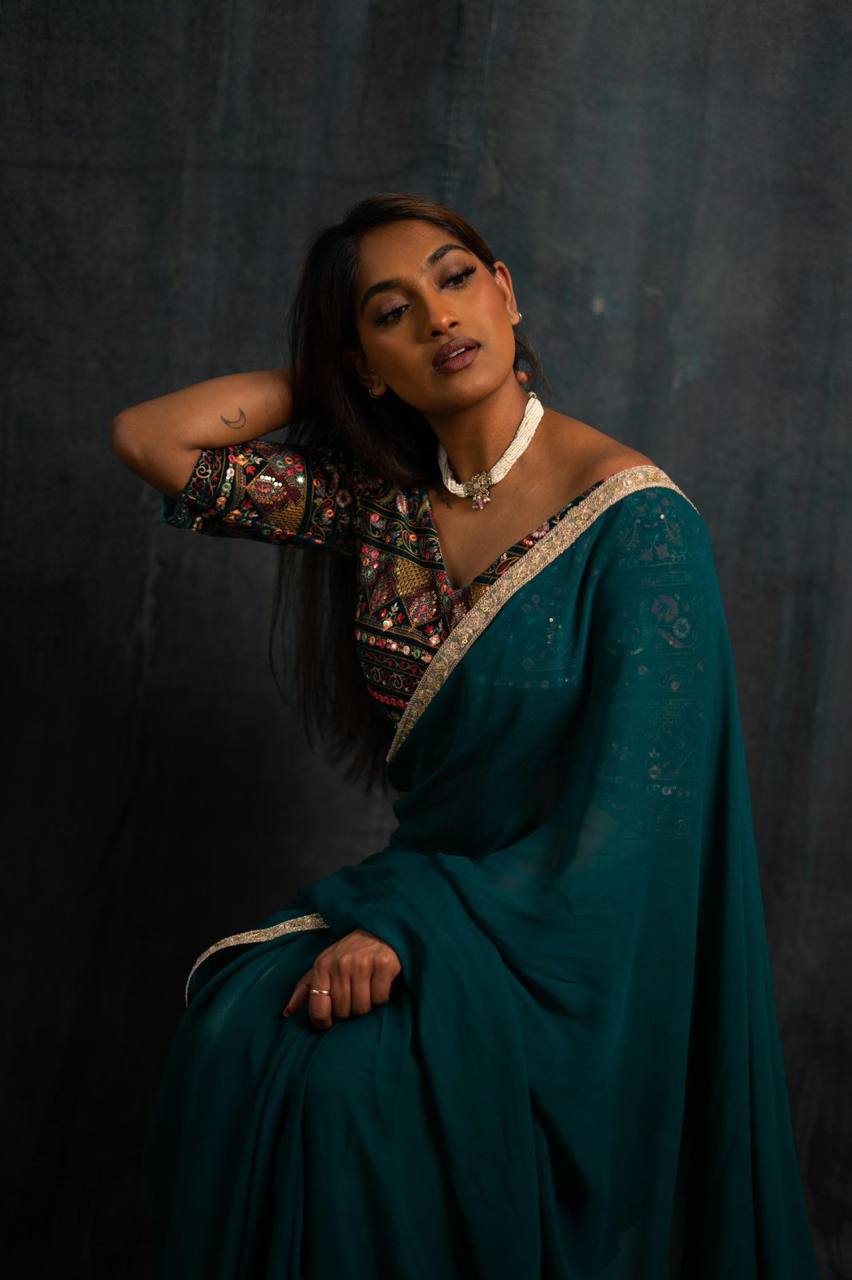 Teal Bule Original Georgette Digital Print Saree with Embroidery Blouse