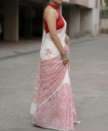 White and Pink Soft Mulmul Cotton Digital Print Saree with Banglori Blouse
