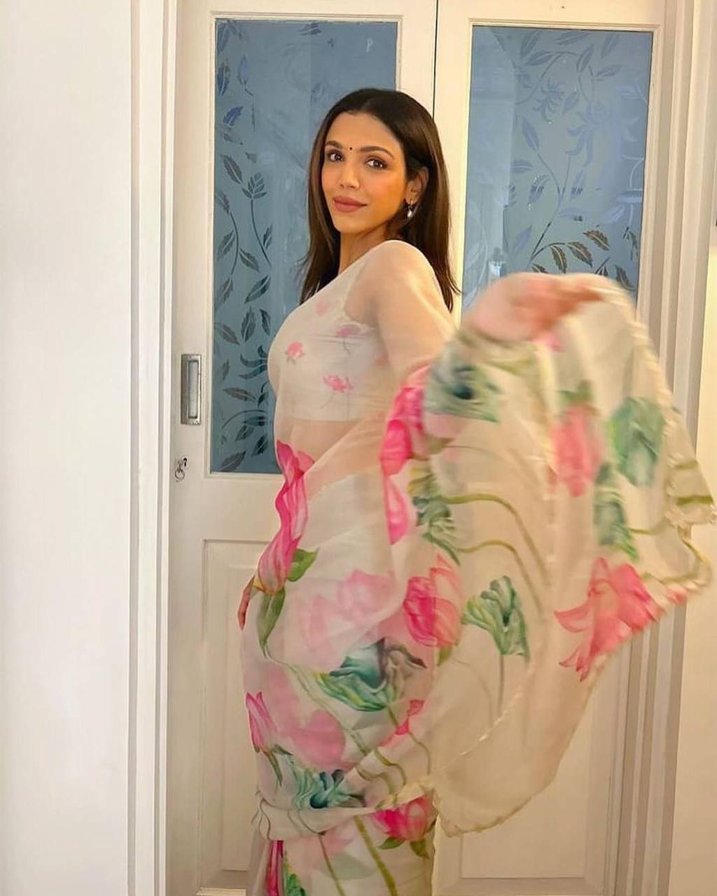 White Tebi Silk Digital Pink and Green Floral Print Flower Saree