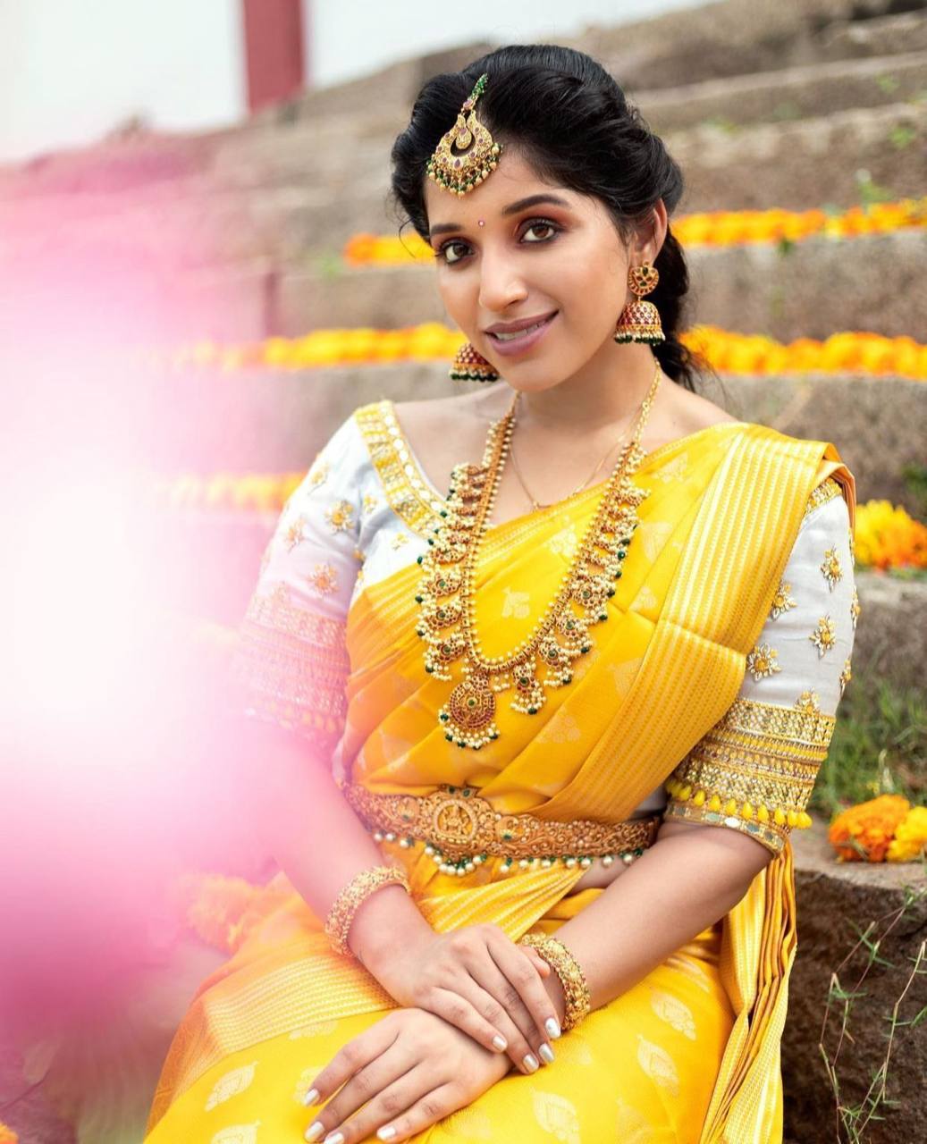 Yellow Kanchipuram Silk Saree with Weaving & Contrast Woven Blouse